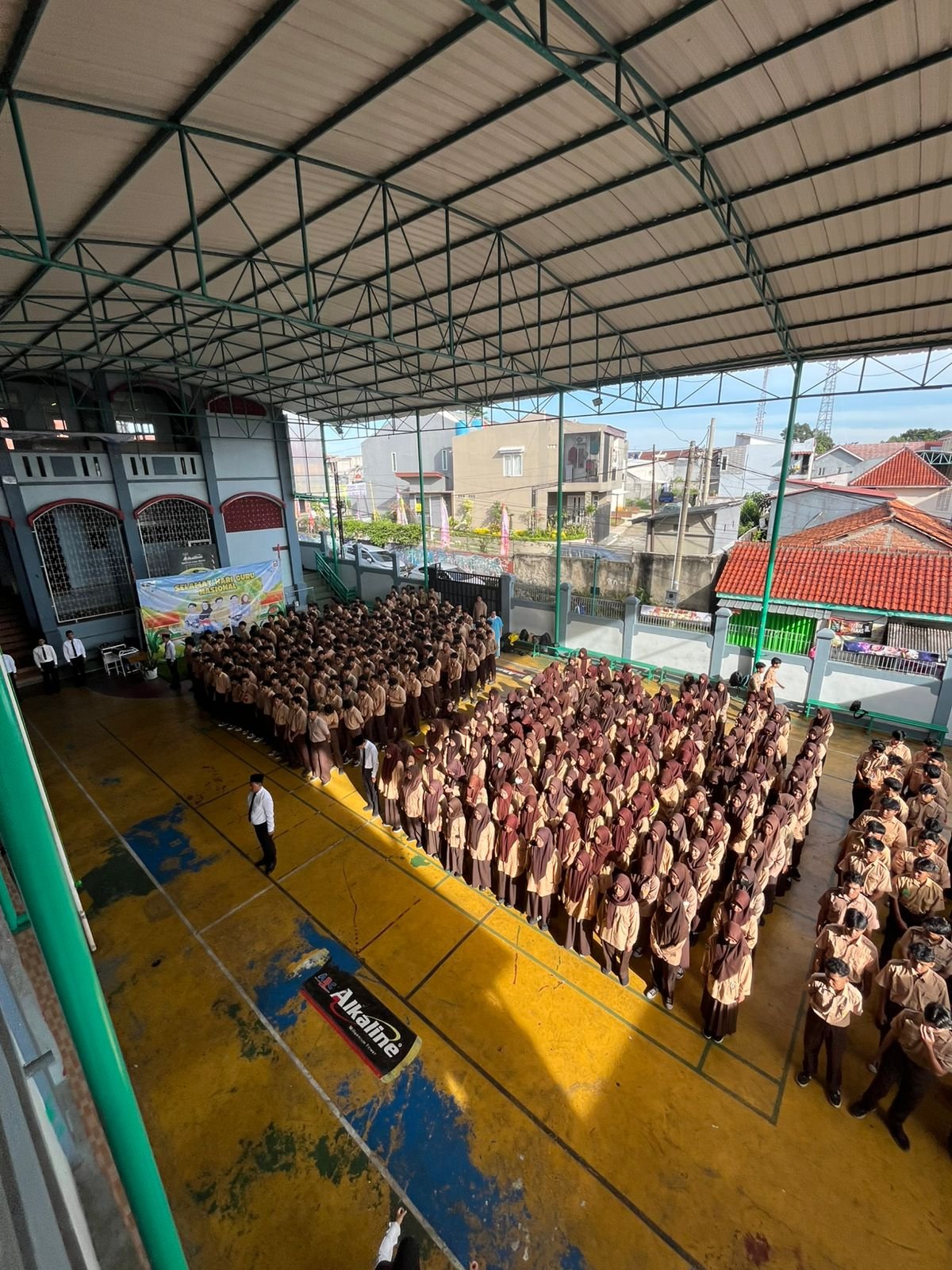 Gambar SMK Al Amanah Peringati Hari Guru Nasional dengan Upacara, Apresiasi, dan Pentas Seni Edukatif